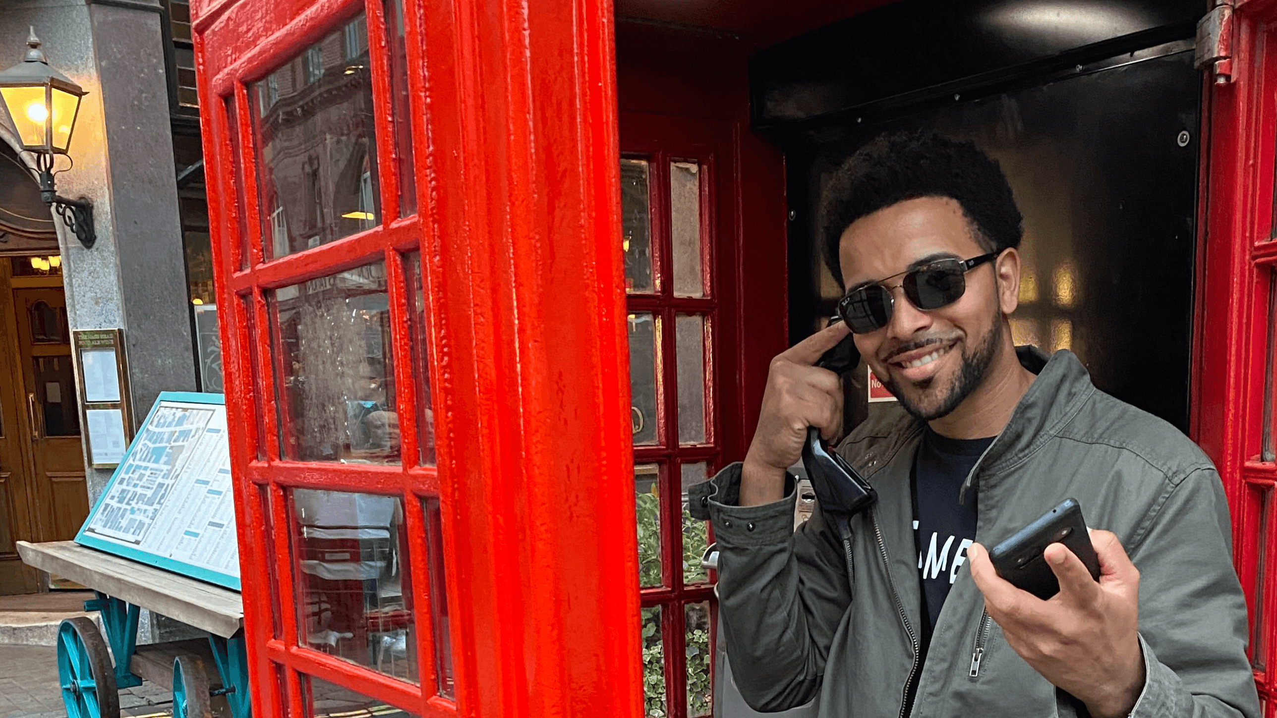 Book a 1:1 Call with Dexter