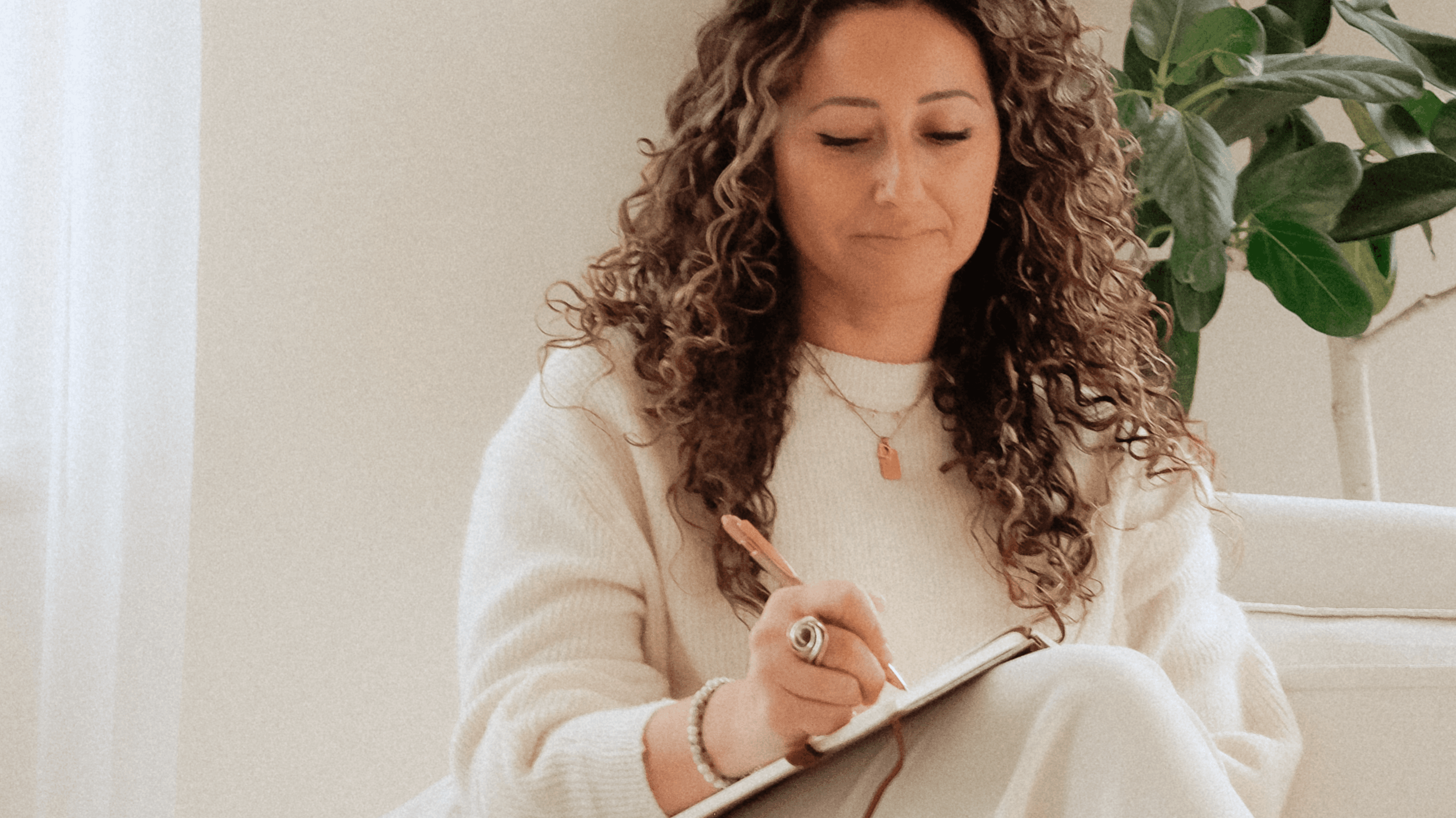 1:1 Intuitive Wellbeing & Career Coaching Call