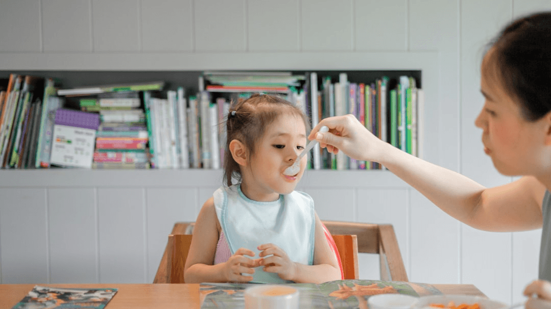How to Get Your Child to Try New Foods