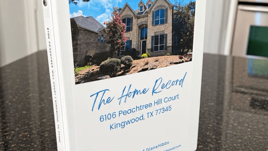 The Home Record | Canva Template for Realtors