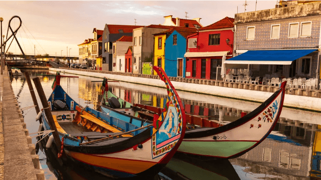 Discovering Portugal Cities- Aveiro Now!